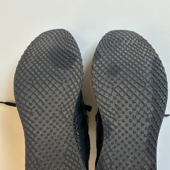 Adidas men’s ultra 4D triple black - Picture 13 of 14